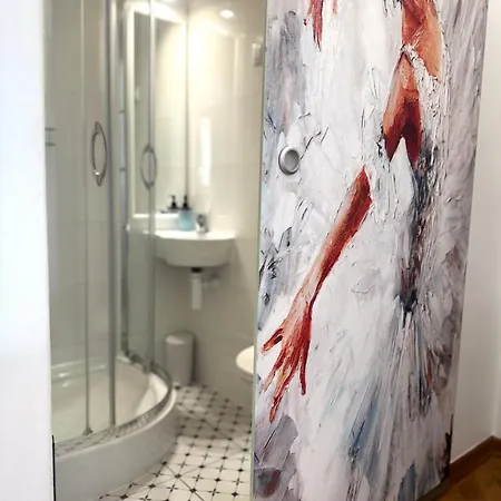 Apartment Nurska Nearby Ul Francuska I Stadion Narodowy Pge, National Stadium