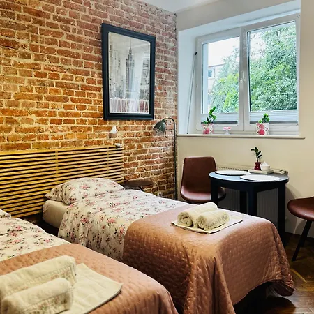 Nurska, Saska Kepa Blisko Stadionu Pge Narodowy