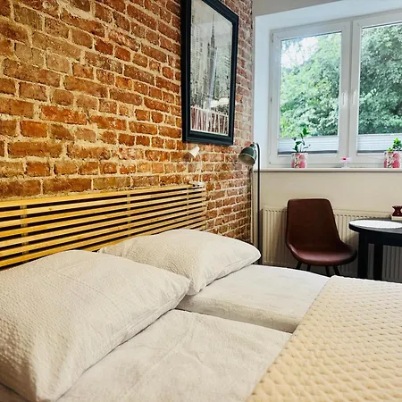 Nurska, Saska Kepa Blisko Stadionu Pge Narodowy *