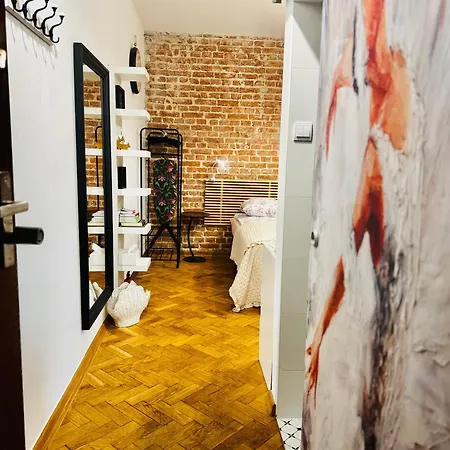 Nurska, Saska Kepa Blisko Stadionu Pge Narodowy * Warschau