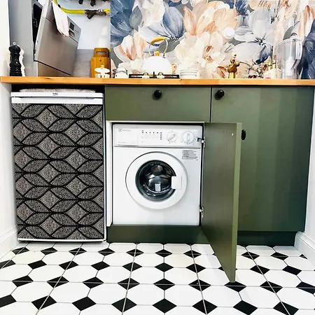 Nurska, Saska Kepa Blisko Stadionu Pge Narodowy Apartman *